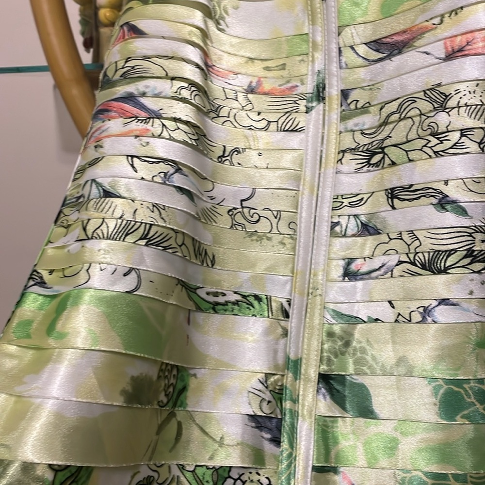 JS Collection Party Dress - Picture 7 of 16